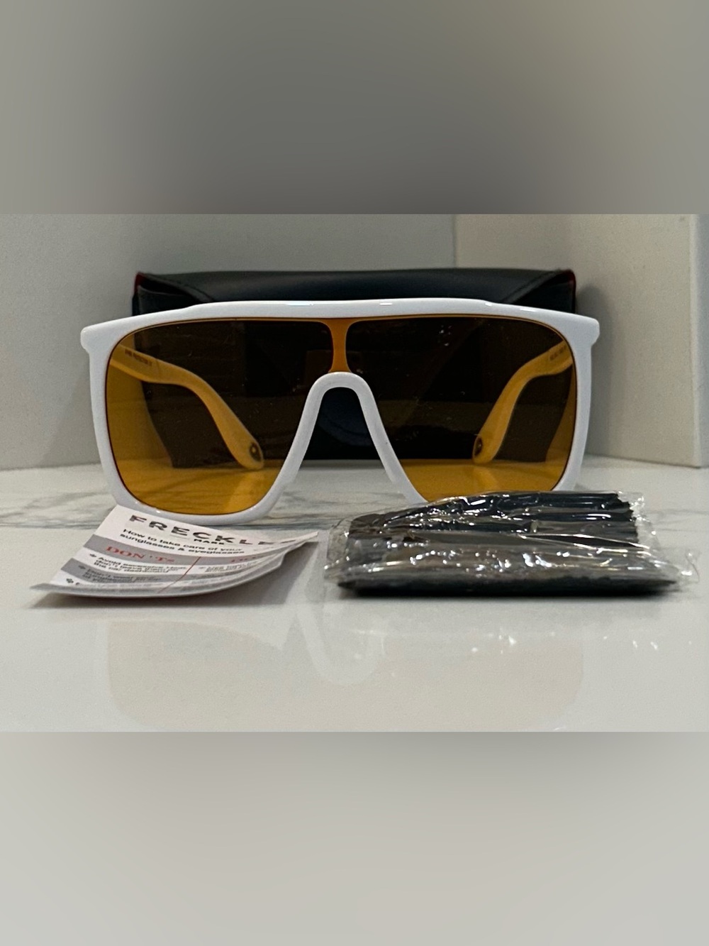 Freckles Mark Sunglasses